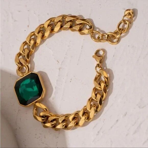 #33 ⭐️ New Emerald Green Gemstone 18K Gold Plated Bracelet - Picture 4 of 7